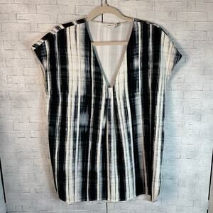 Vince womens blouse black and white cap sleeve modern minimalist feminine